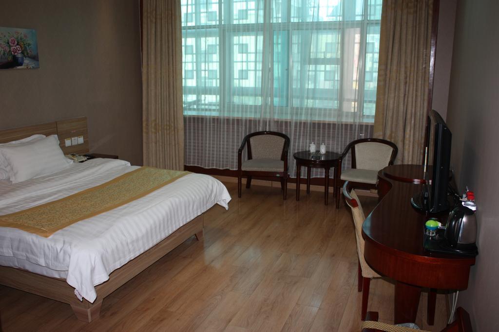 Qingdao Hongyun Jiahe Business Hotel ภายนอก รูปภาพ